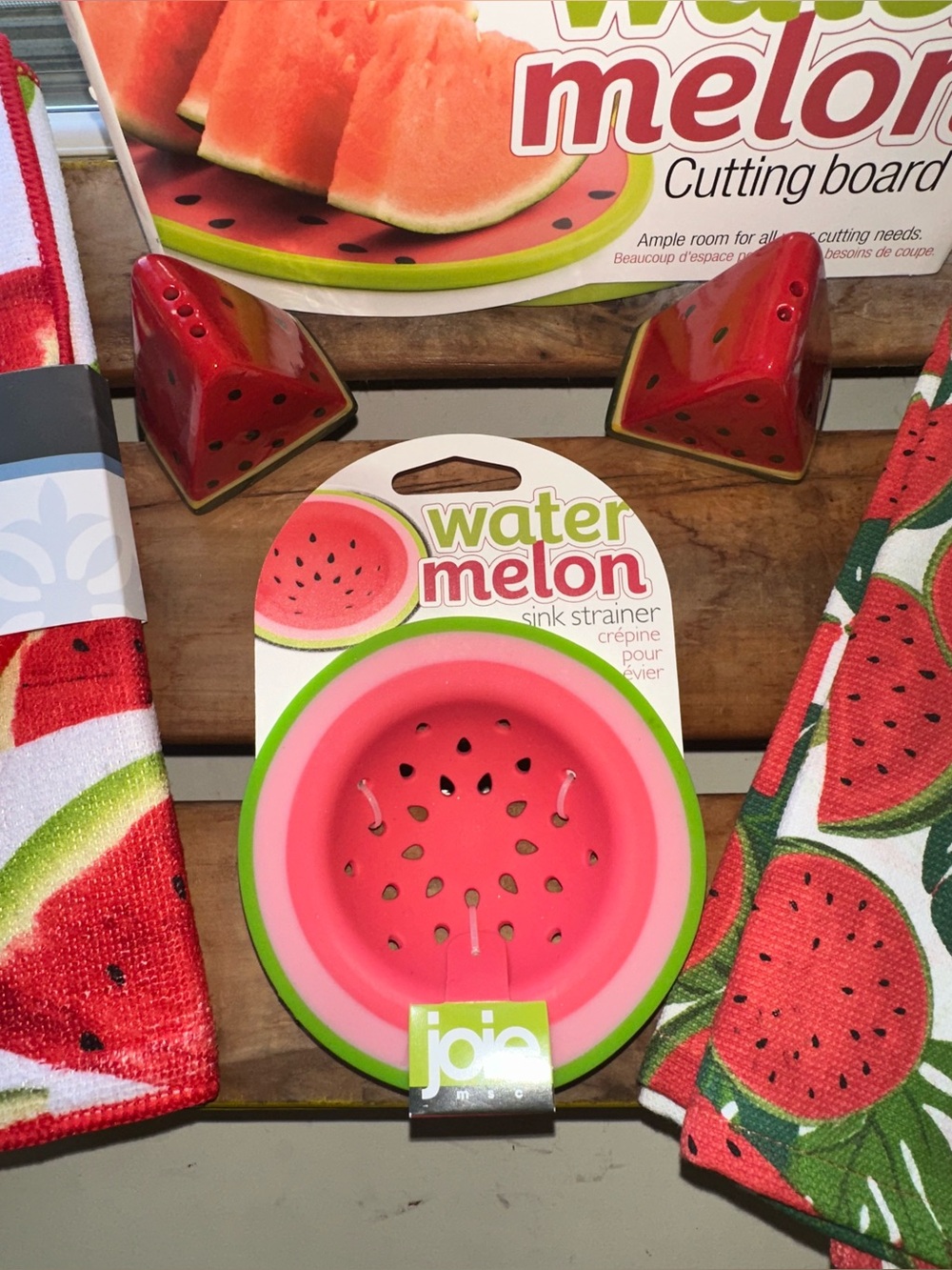 Watermelon Kitchen Bundle-towels, drying mat, sink strainer, cutting board - New - Picture 5 of 8